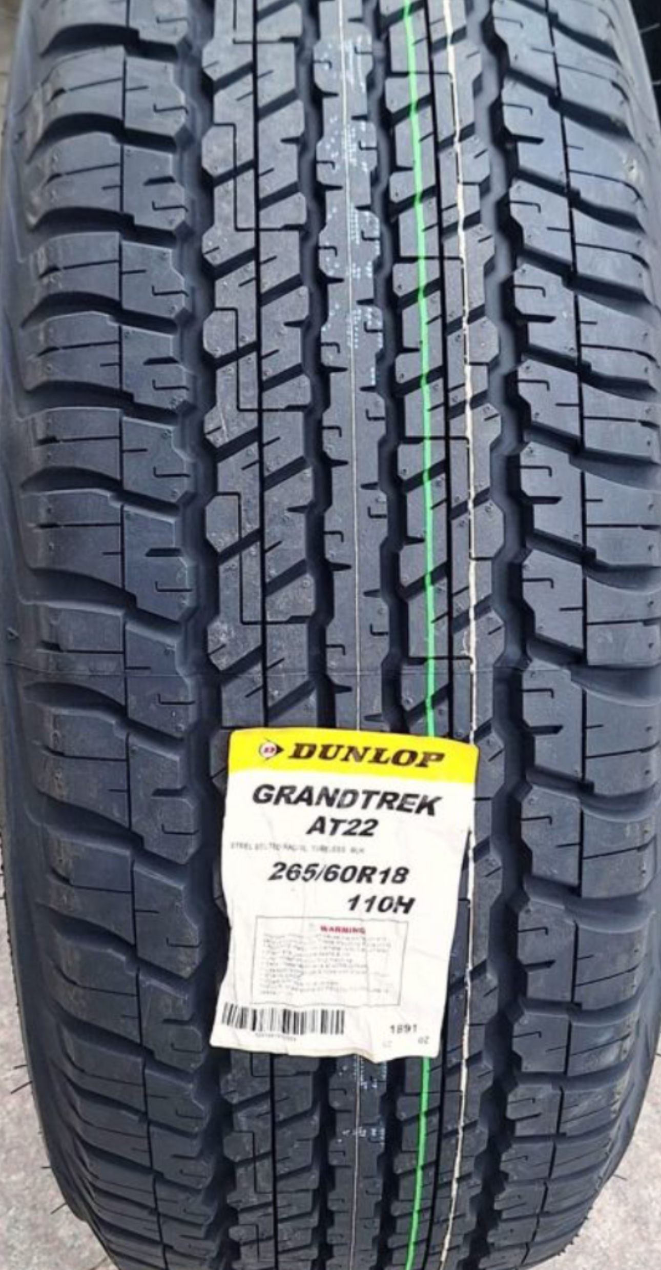 لاستیک 285/60/18 دانلوپ AT22 2025